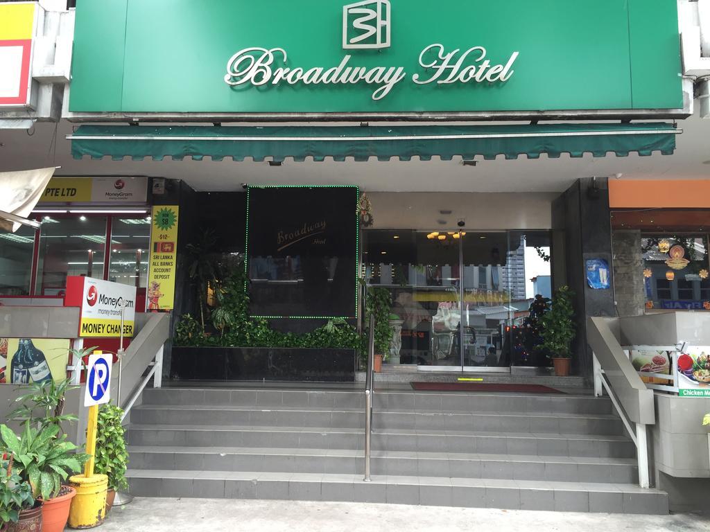 L At Broadway Khách sạn